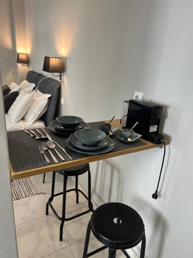 Living Near Acropolis By Sylvia Staikou At Nikis Str Atenas Exterior foto